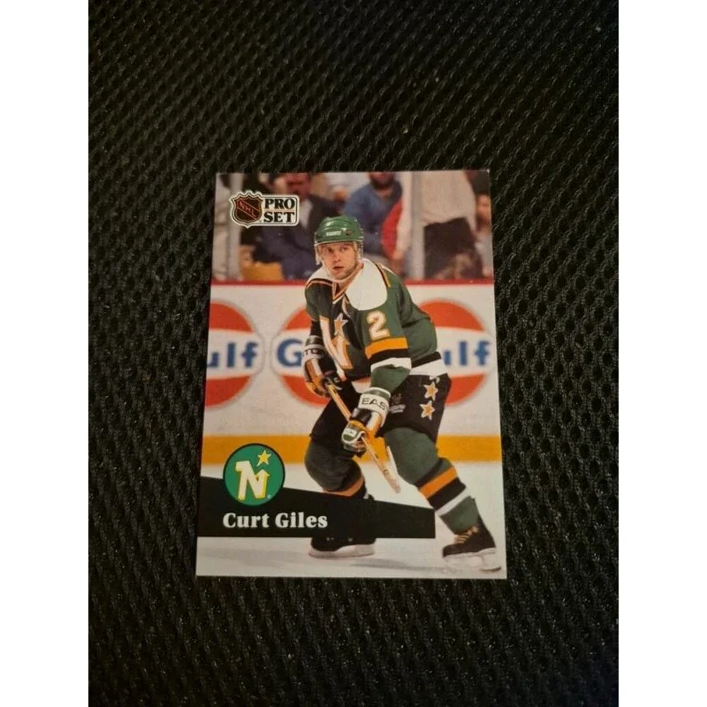 Curt Giles #114 Hockey Card